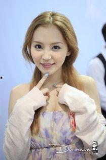 邱咲爱米莉 无码,无码演绎的青春魅力