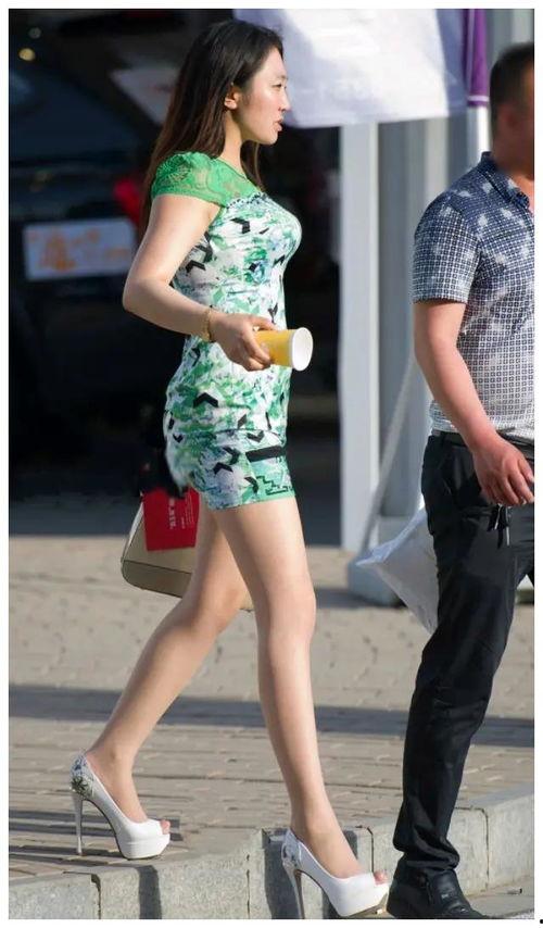 丝袜徐娘半老 下载,探寻岁月沉淀下的优雅魅力