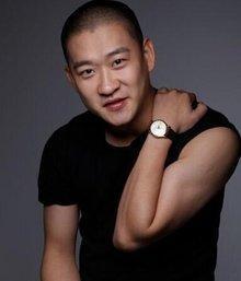 黄晓明娱乐吃瓜,揭秘明星幕后生活